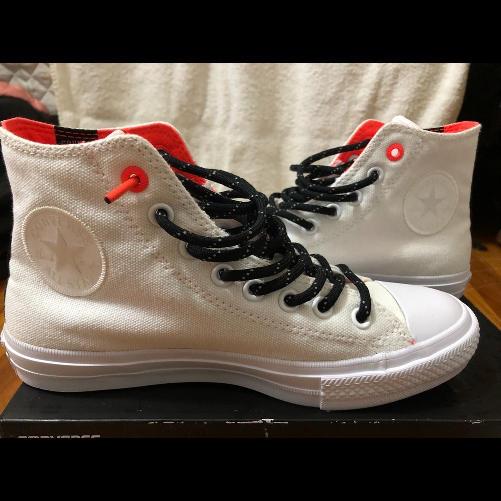 Converse Chuck Taylor All Star 2, new with box